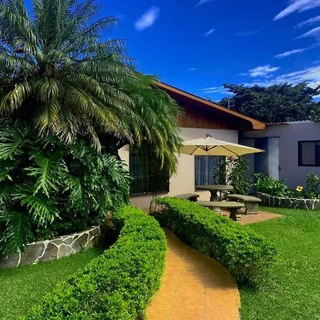 Peace Garden Apartment Monteverde Buitenkant foto